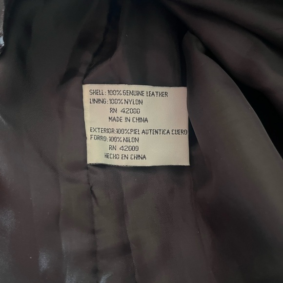 Basic Editions Leather Vest - Picture 4 of 5